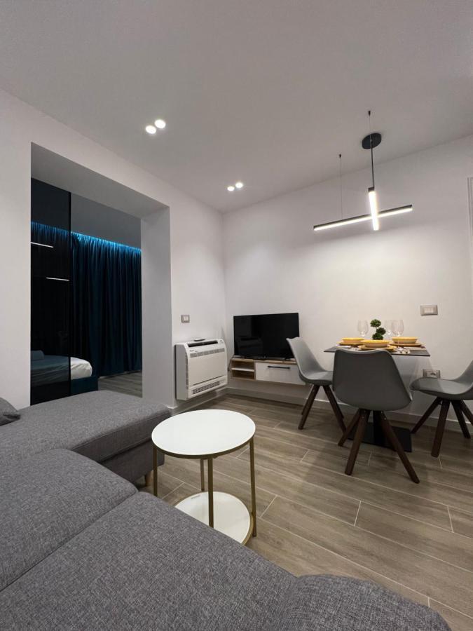 Deluxe Bllok Apartment *
